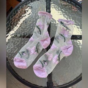 Mesh Floral Socks